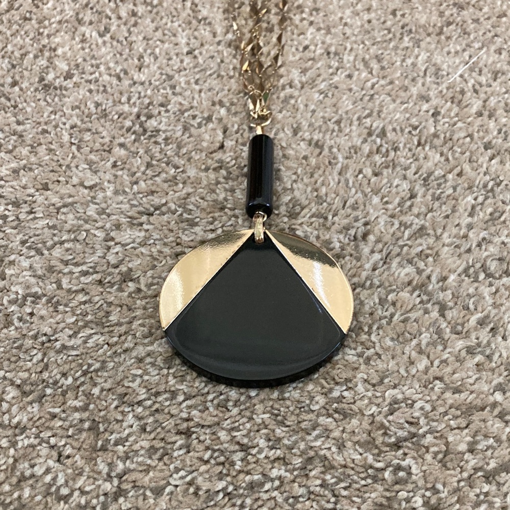 Chic Gold and Black Pendant Necklace - Picture 2 of 5